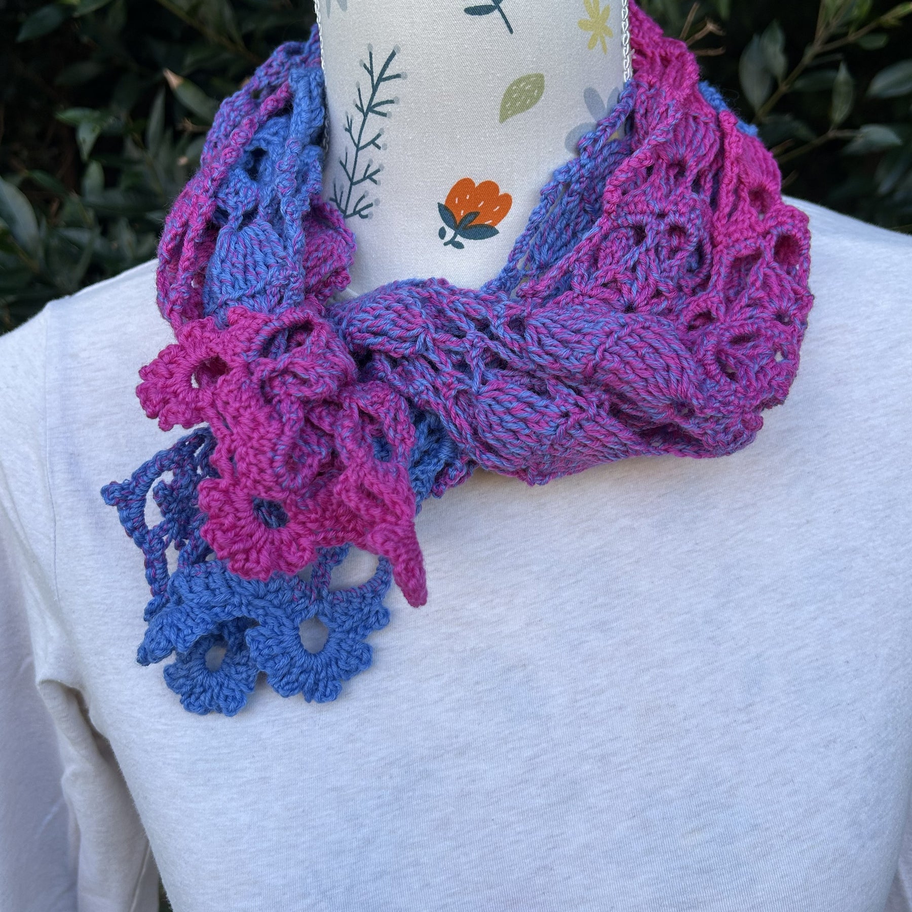 'Sunset' Crochet Lace Skinny Scarf