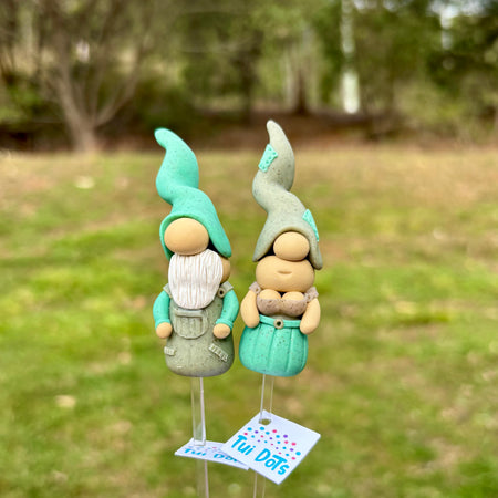 Tiny Gnomes - Sinead and Donny