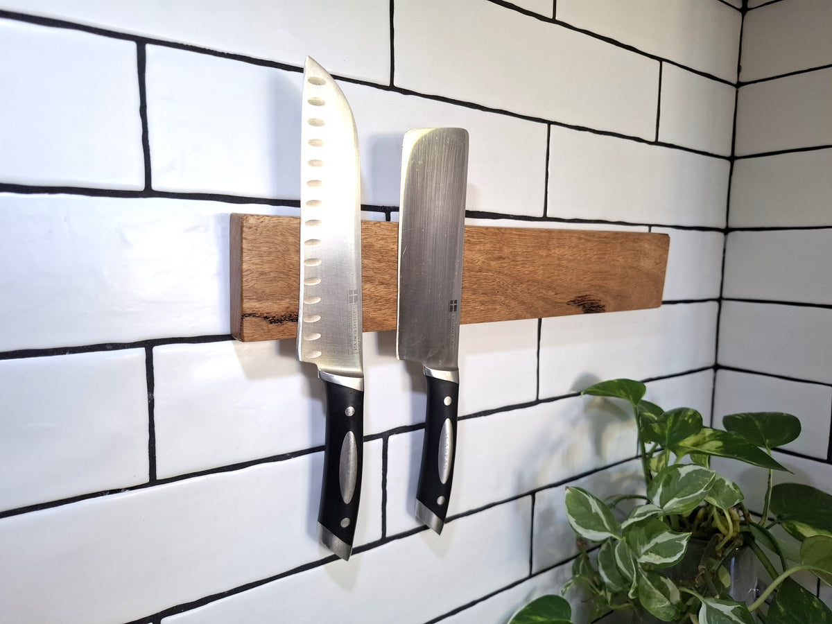 Handmade Wooden Magnetic Knife Holder: Wall-Mounted Kitchen Rack