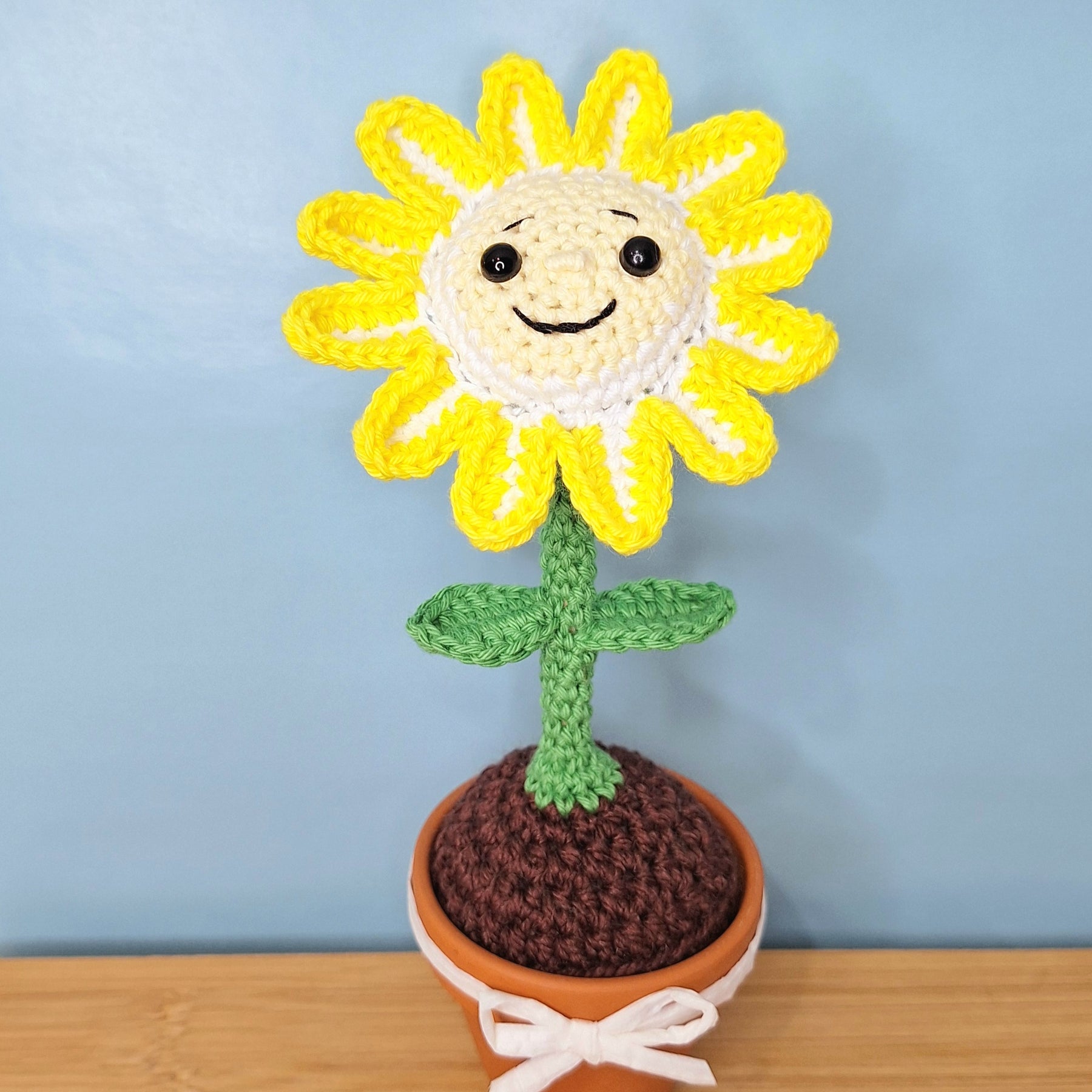 Happy Daisy Crocheted Flower in  Terracotta Pot