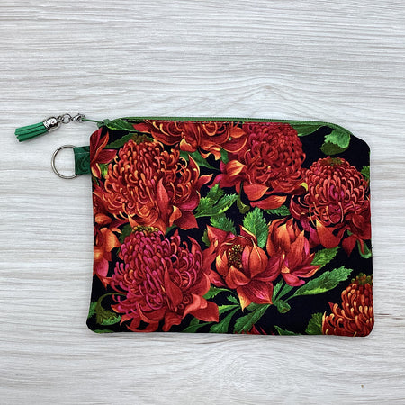 Australian Waratah flowers Zip Pouch (21cm x 16cm) Fully lined, lightly padded
