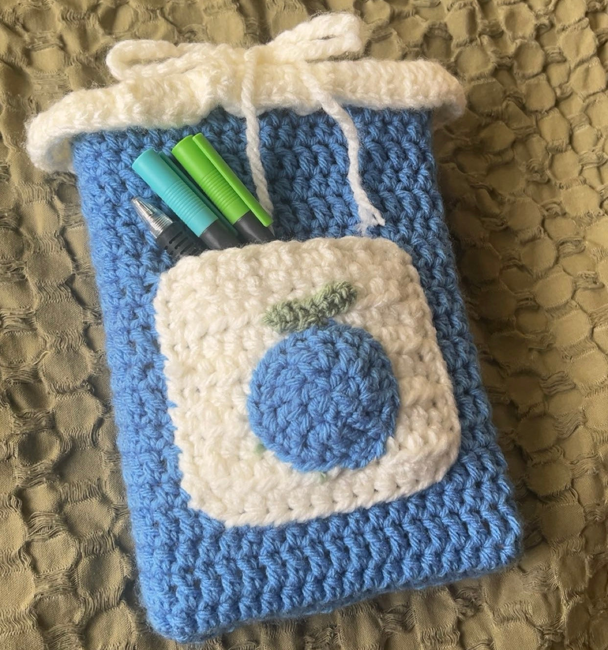 Crochet Blueberry Book Sleeve