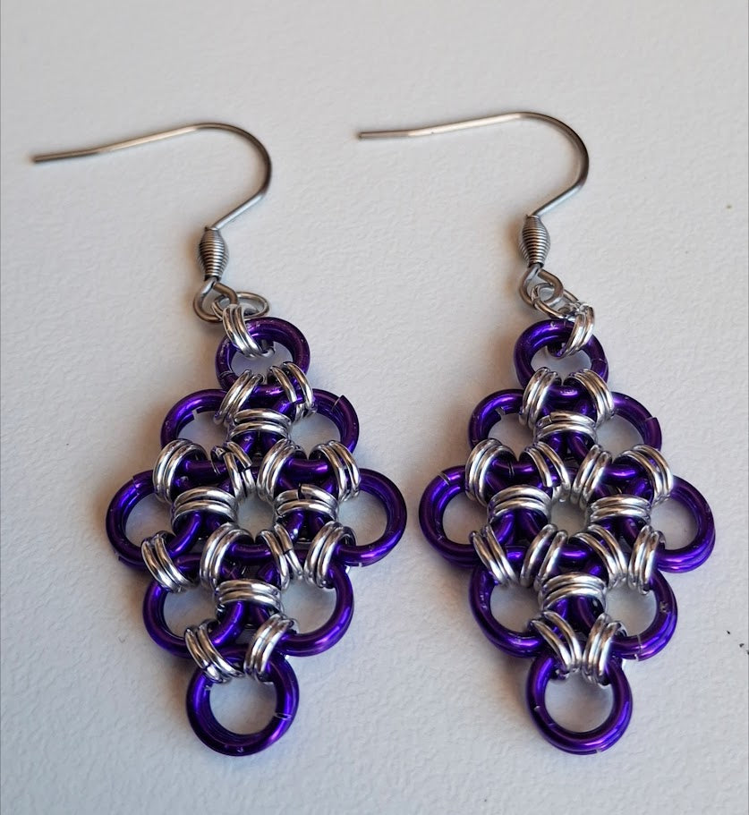 Chain maille drop earrings