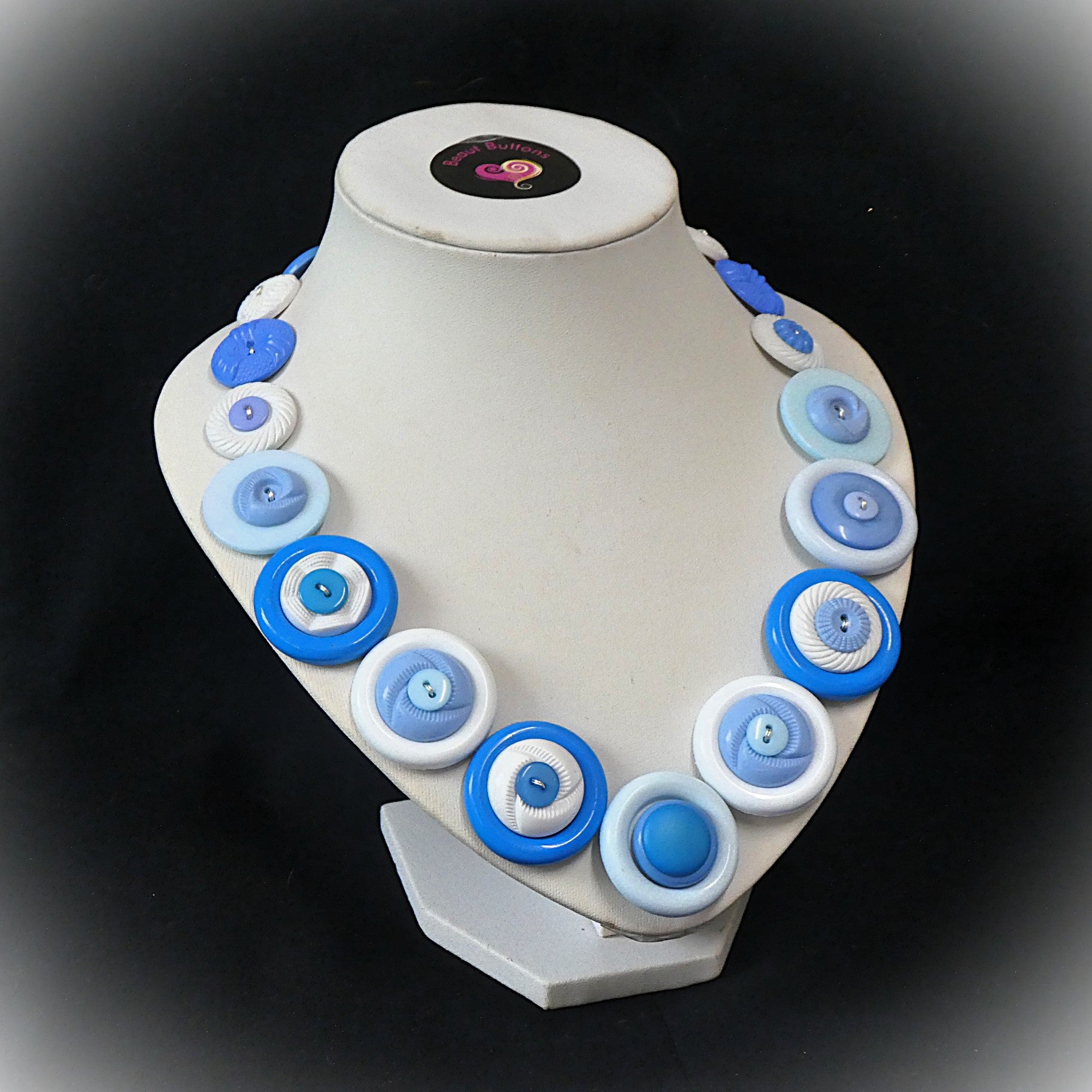 Button necklace - Blue Skies