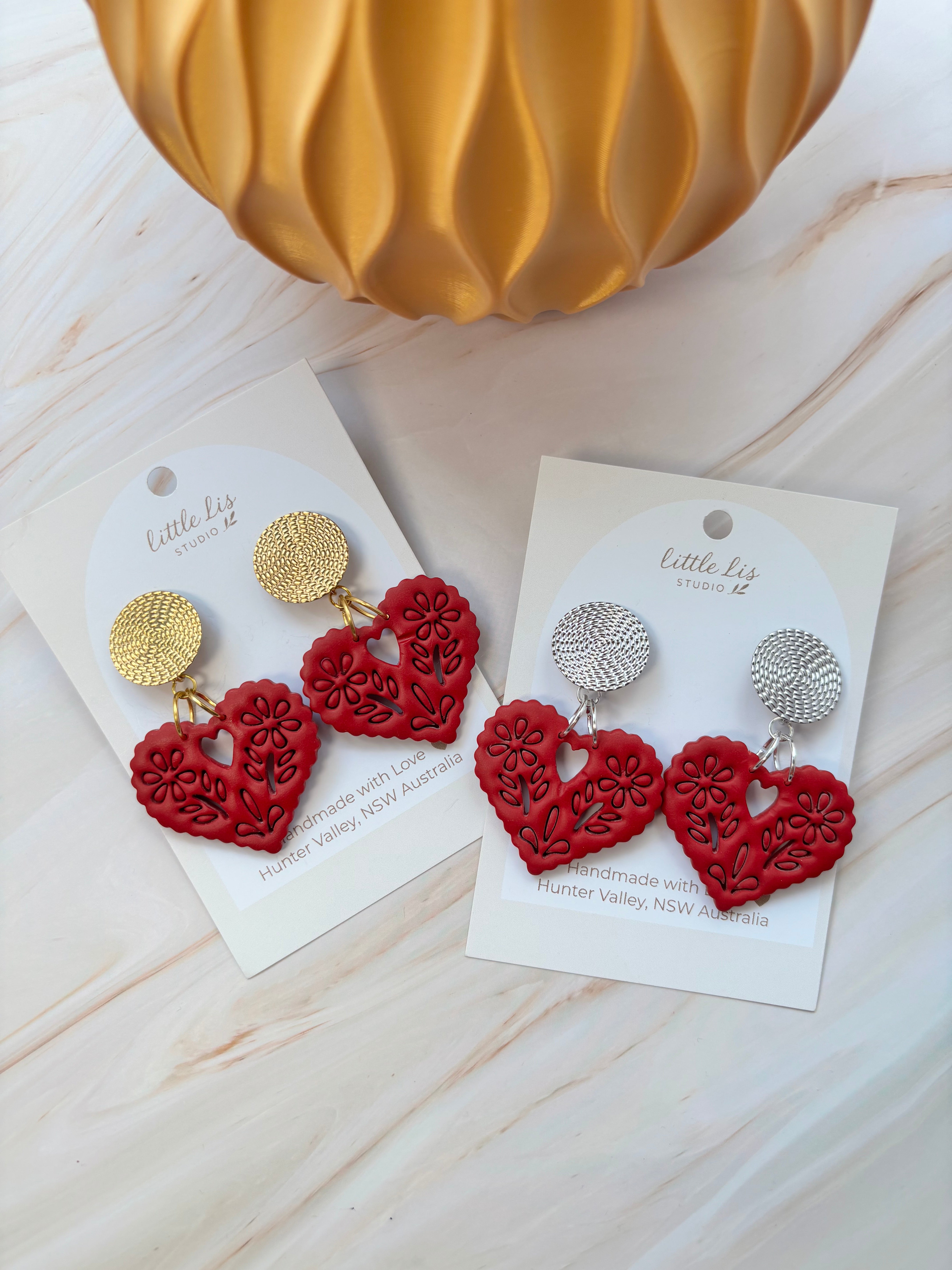 AMOR – Papel Picado Heart Dangle