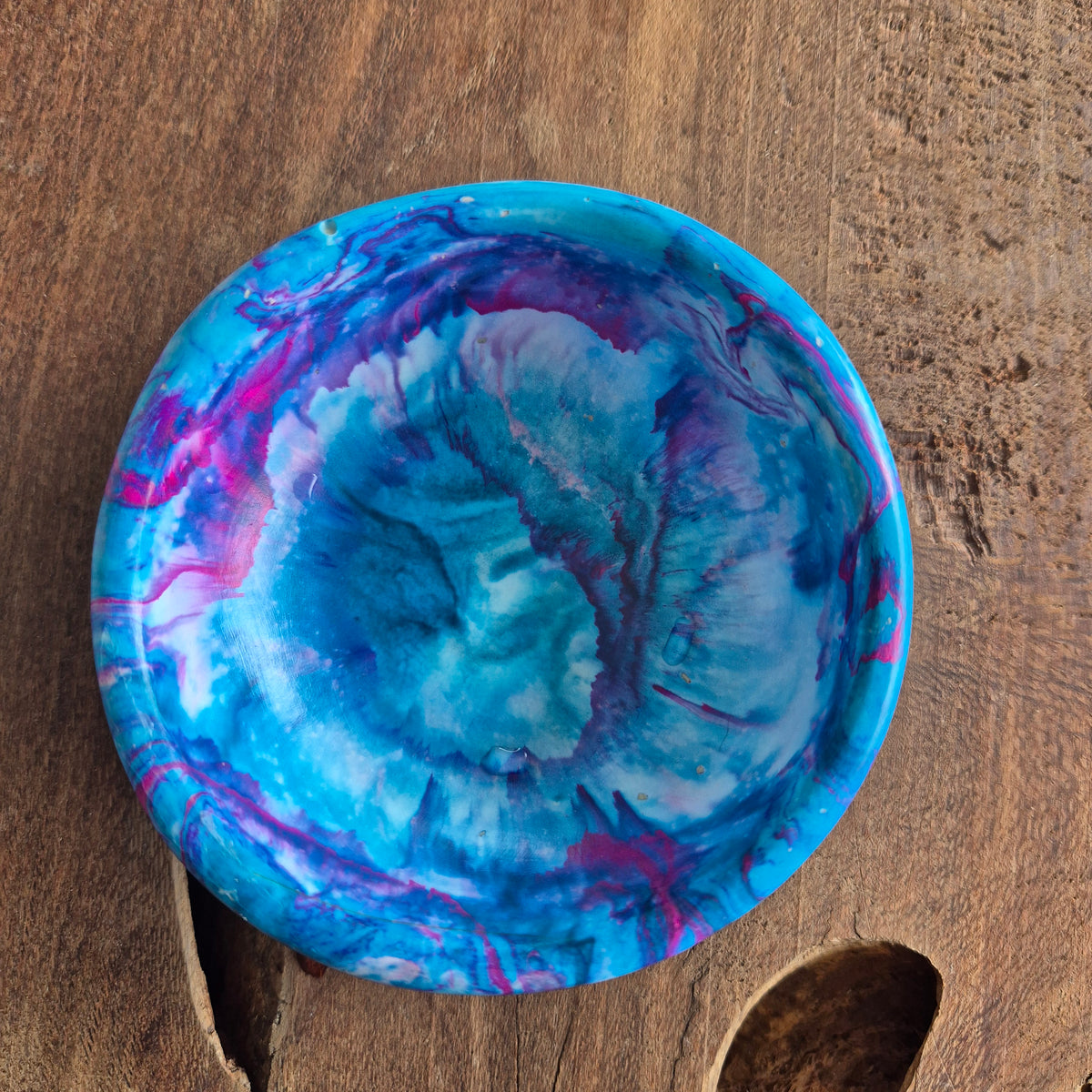 Scented organic shaped concrete bowl candle with black raspberry lime