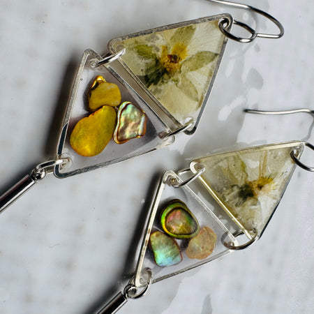 Double triangle cowrie shell and pressed flower resin earrings