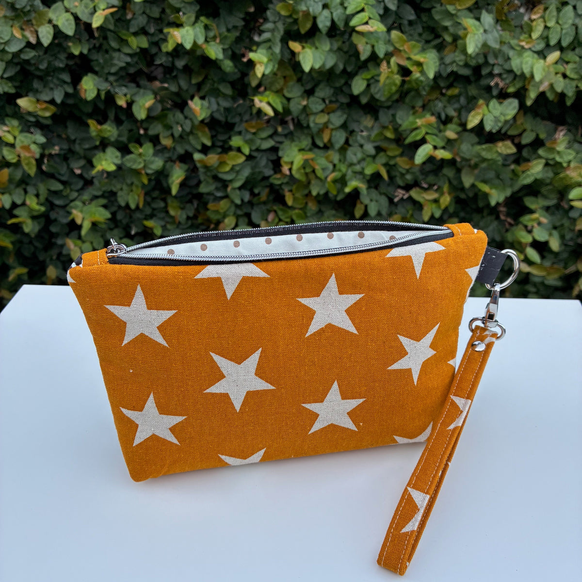 Norfolk Pouch - Natural Stars - Gold (Robert Kaufman: Sevenberry)