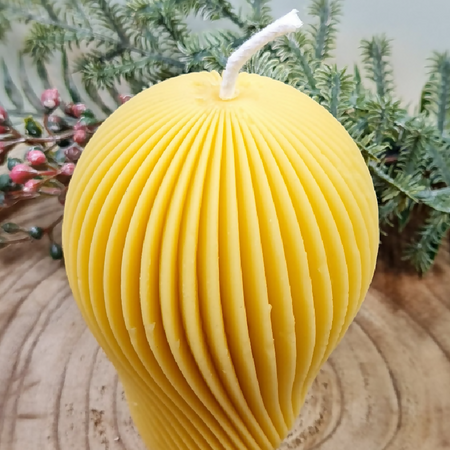 Beeswax Globe Candle