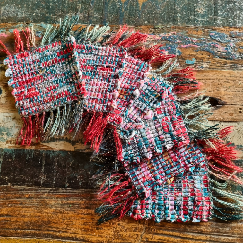 australian-artist-handmade-handwoven-christmas-red-blue-coasters-6