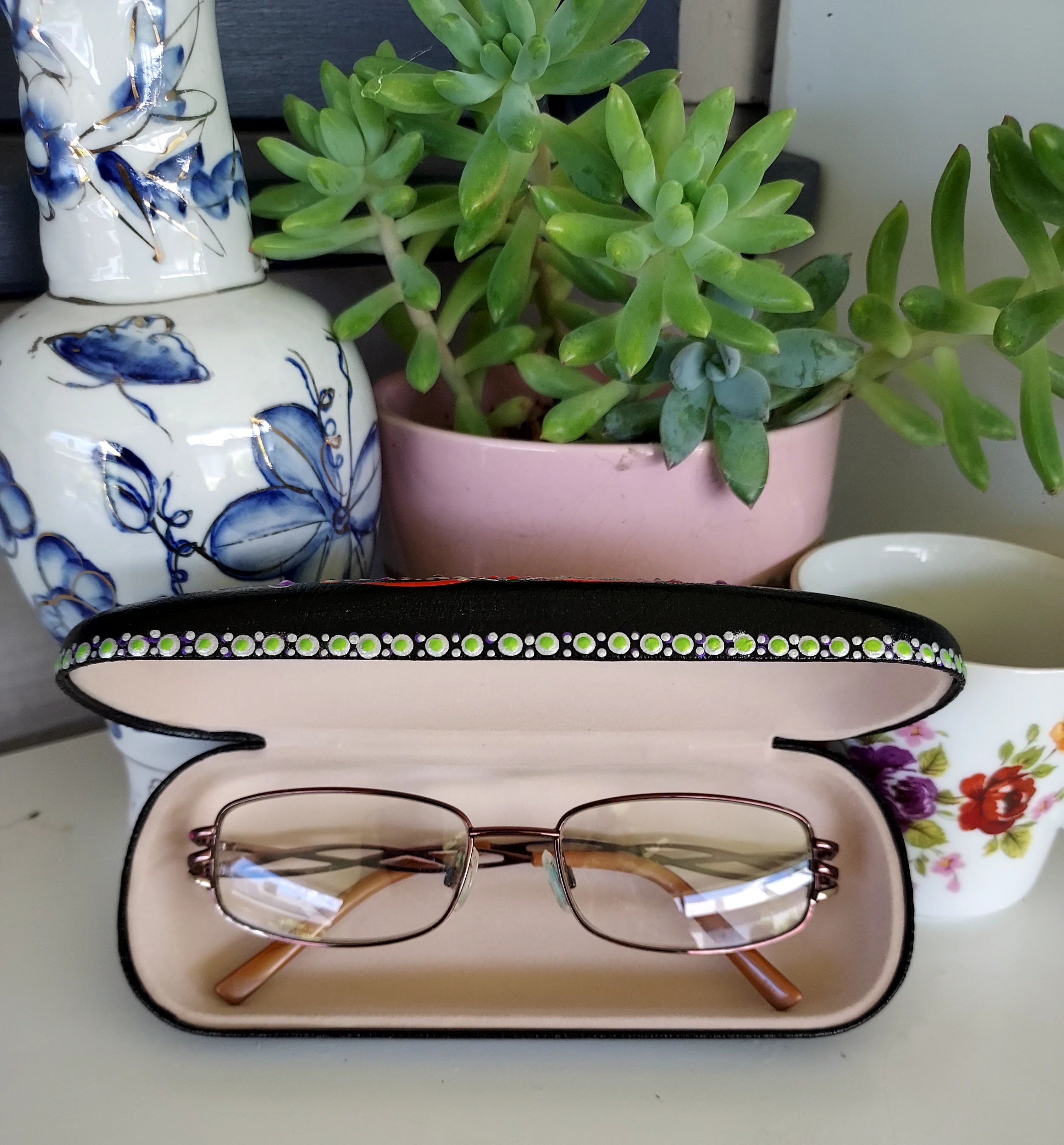 Handpainted original Dot Art design Spectacle Case called "Paradise"