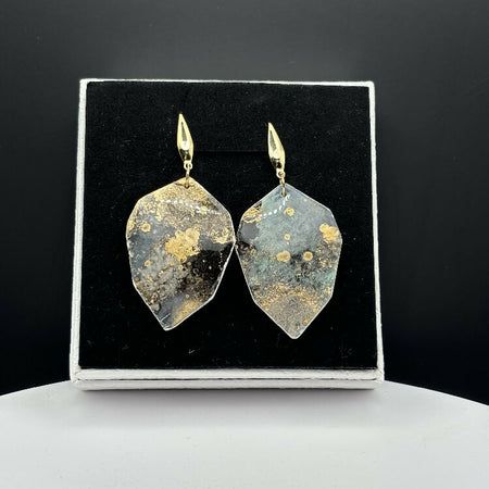 Irregular Geometric Gold-Flake Earrings