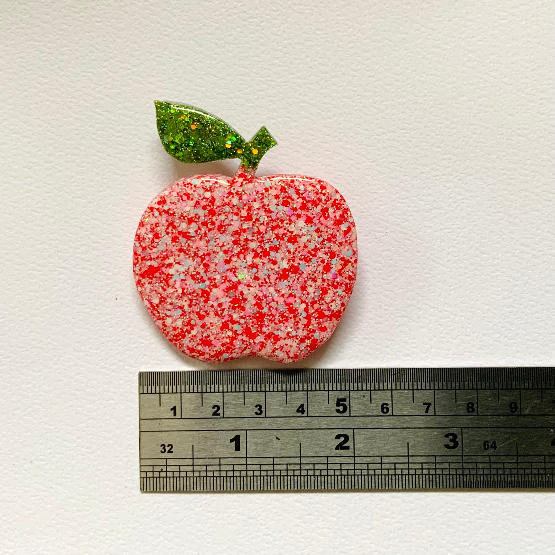 THE APPLE ORCHARD - Handmade Sparkling Resin Apple Brooch