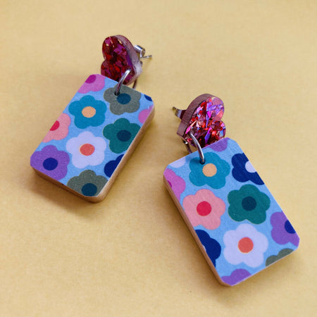 Flower power earrings