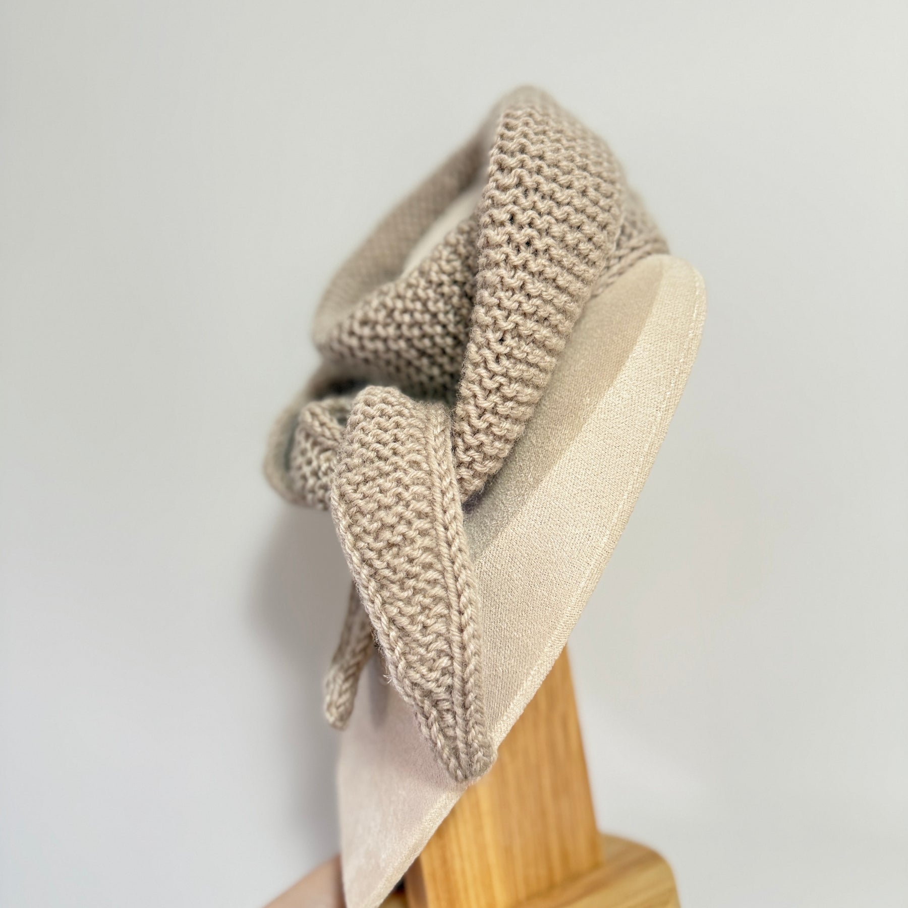 Knit sophie scarf in light beige