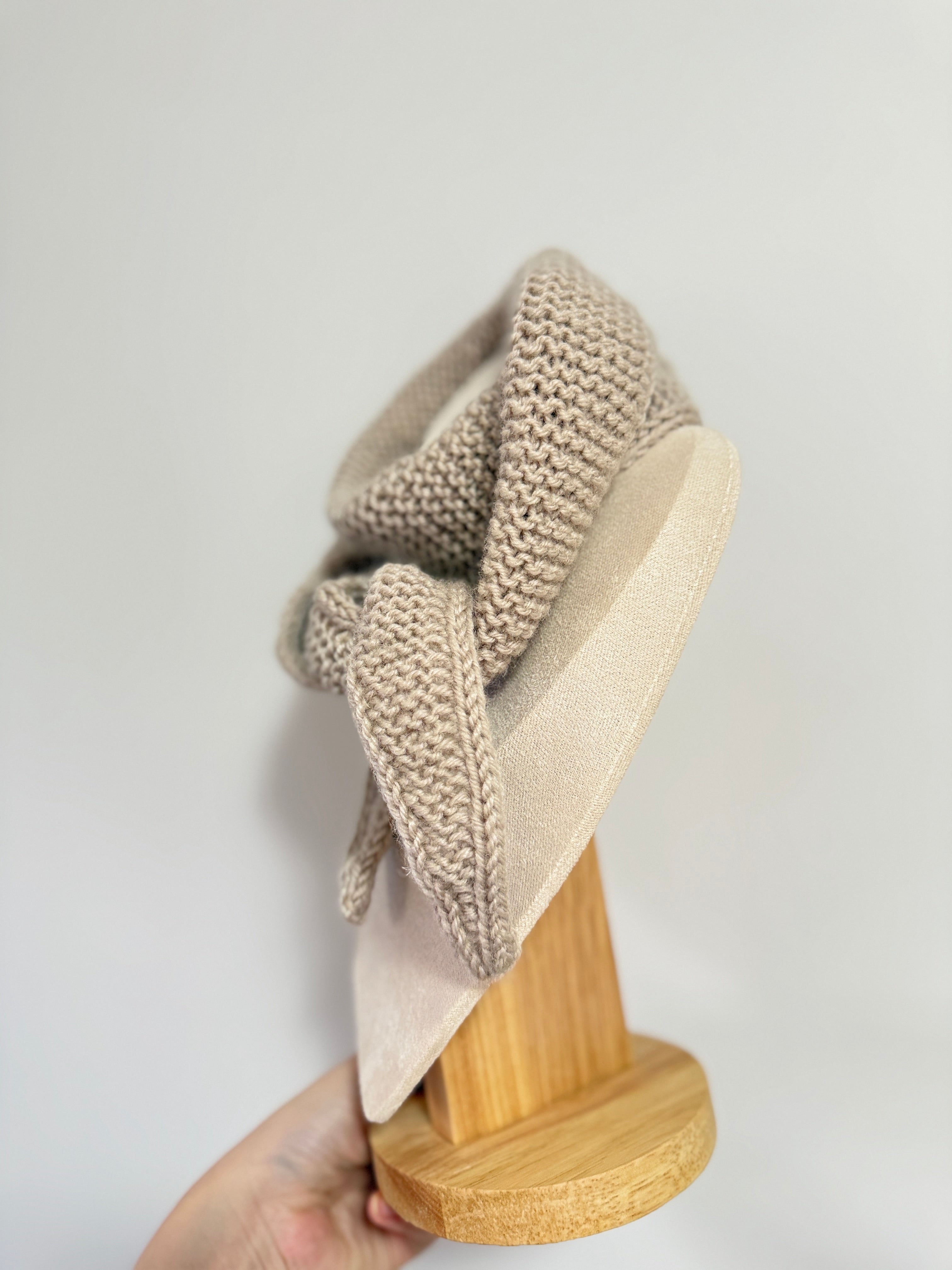 Knit sophie scarf in light beige
