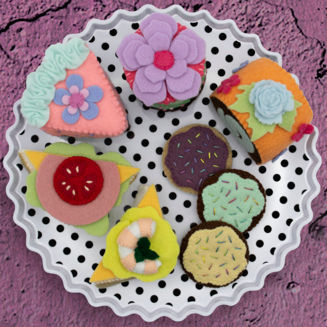 FELT FOOD HIGH TEA SET