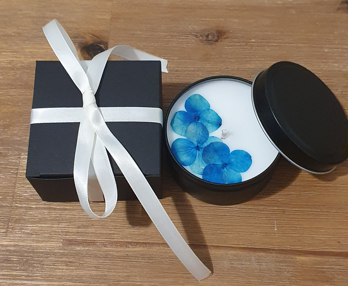 Dolce & Gabbana Inspired Soy Candle – Light Fragrance, Eco-Friendly, Australian Made, Gift Box With Ribbon Suitable for Any Occasion