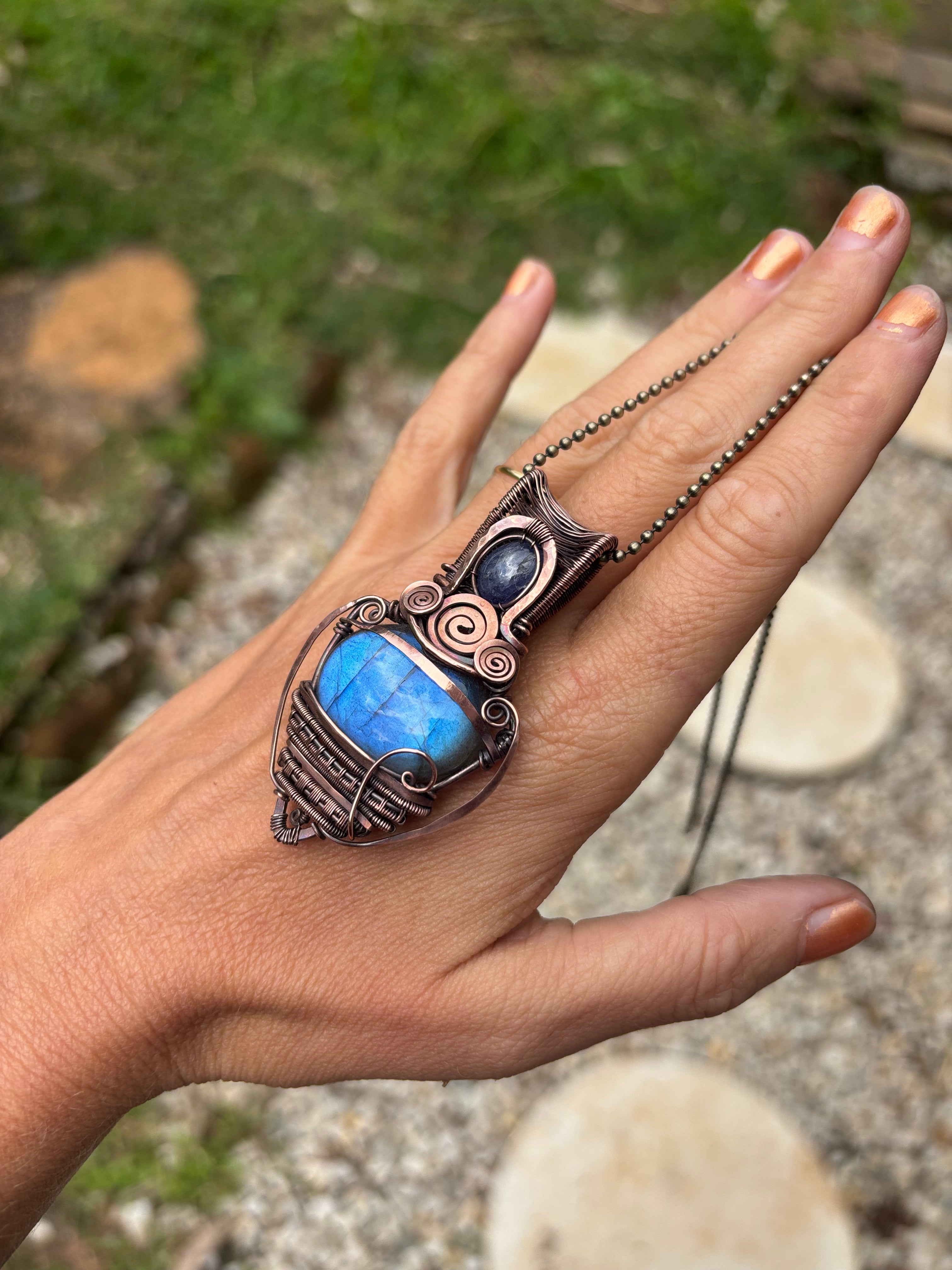 Tanzanite/Labradorite copper crystal pendant