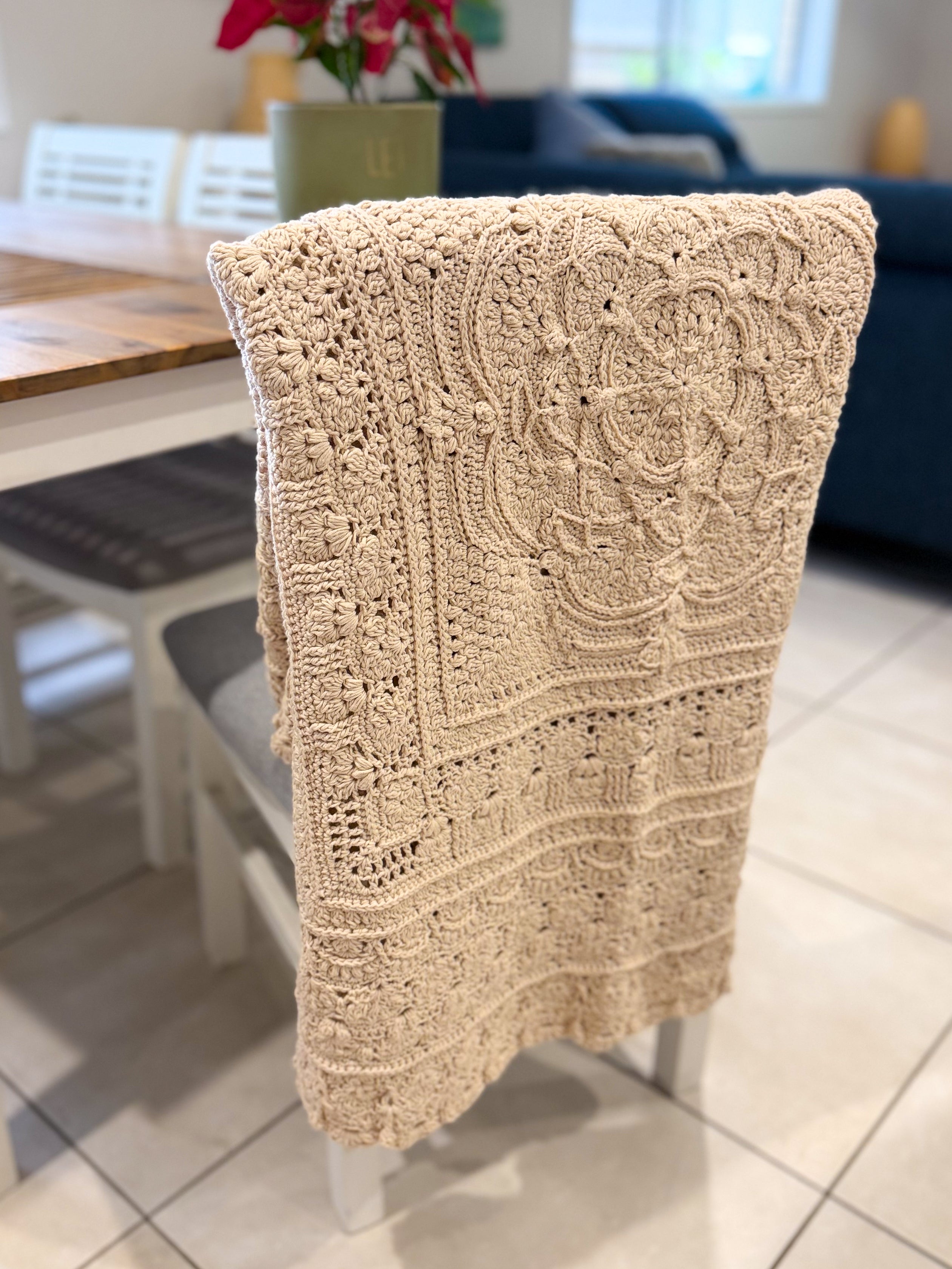 #035 Medium Size Blanket in Natural Colour