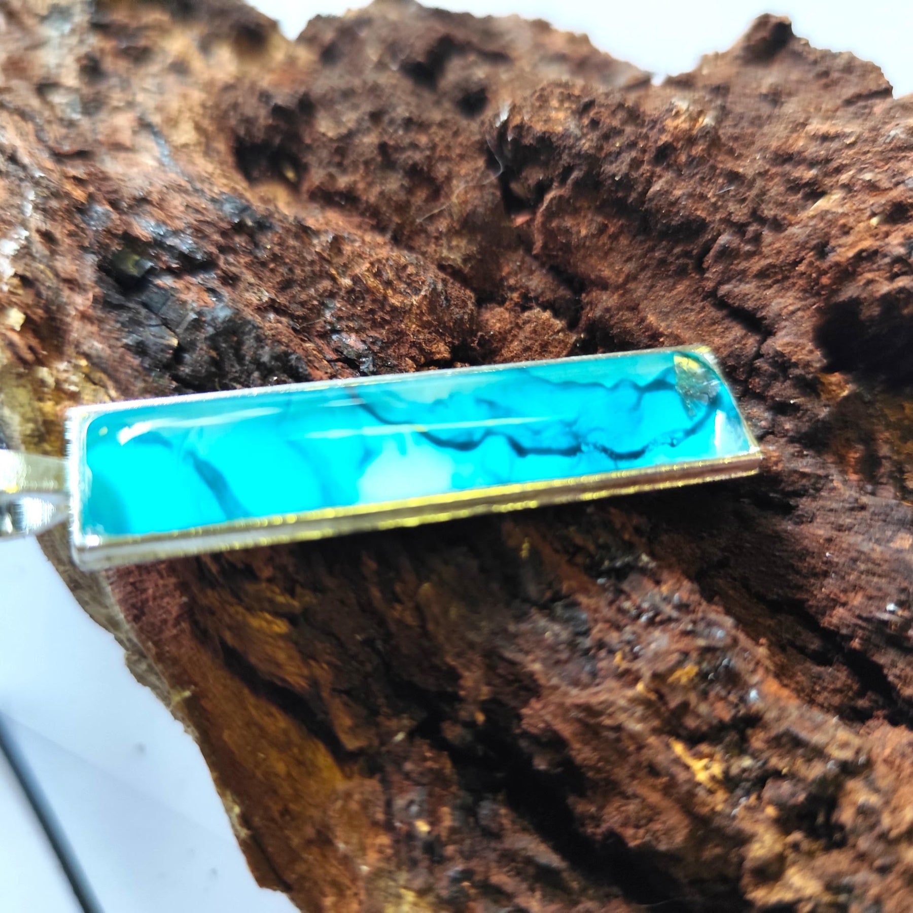 Teal Alcohol Ink Pendant Necklace – Wearable Art