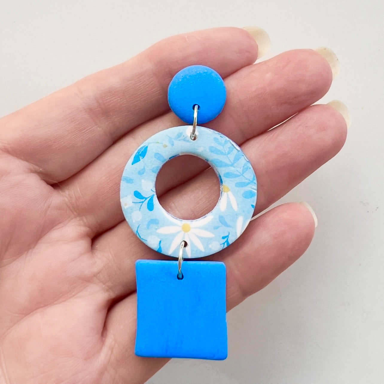 Earrings~Polymer Clay ~ Blue Dangles~Daisies
