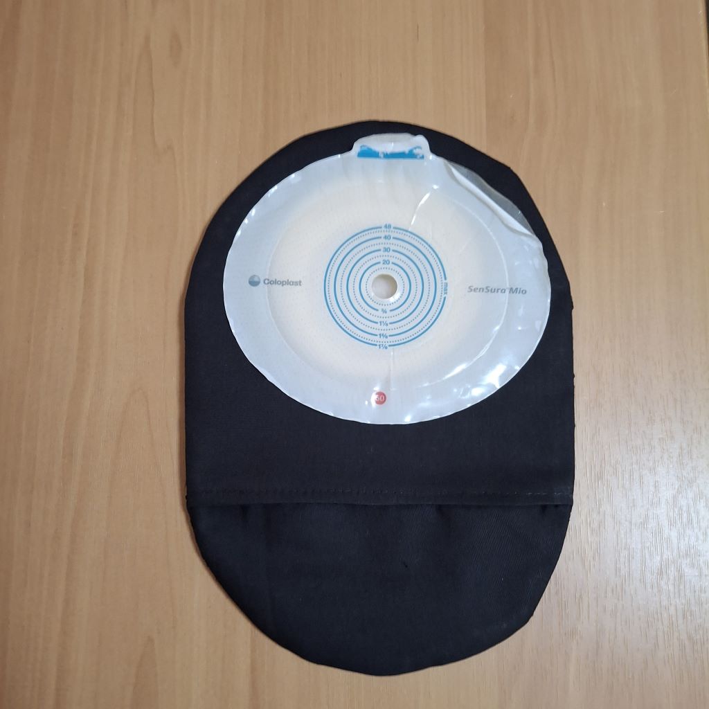 STOMA BAG COVER REGULAR LACE BLACK ILEOSTOMY, COLOSTOMY, UROSTOMY