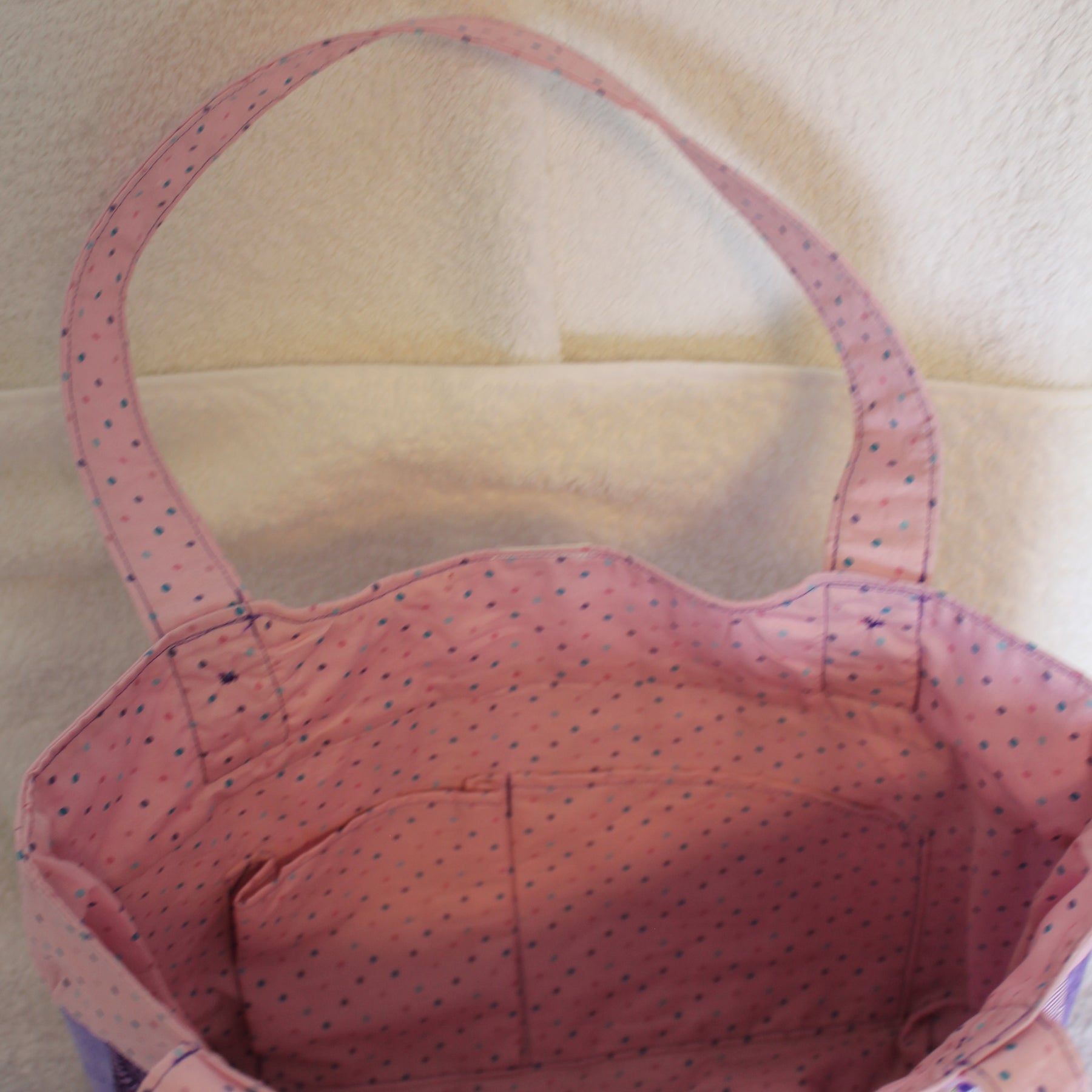 ALL THE LAVENDERS TOTE BAG - DIAMOND QUILTED