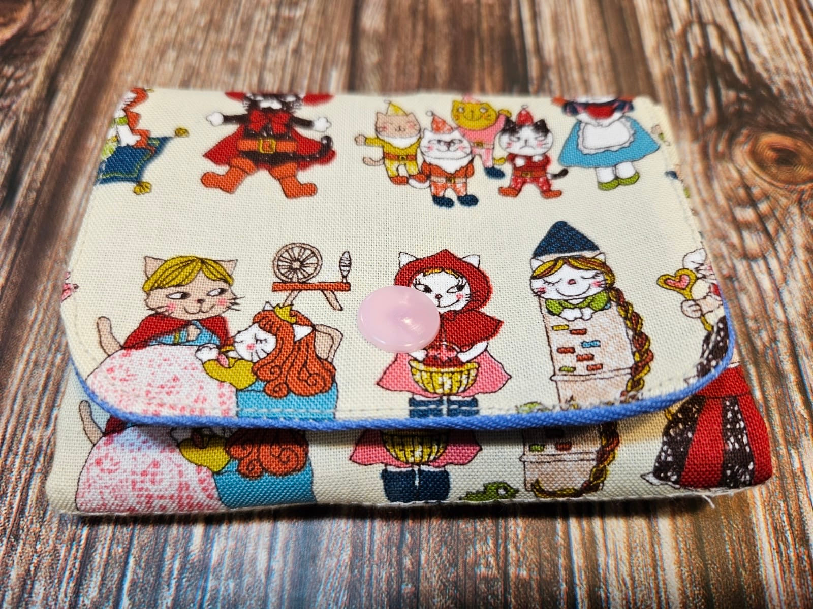 Japanese Cotton Coin Purse, 3 pockets.