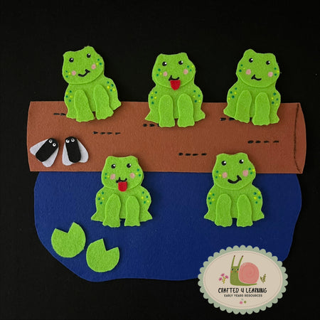 5 Green and Speckled Frogs Felt Board Set