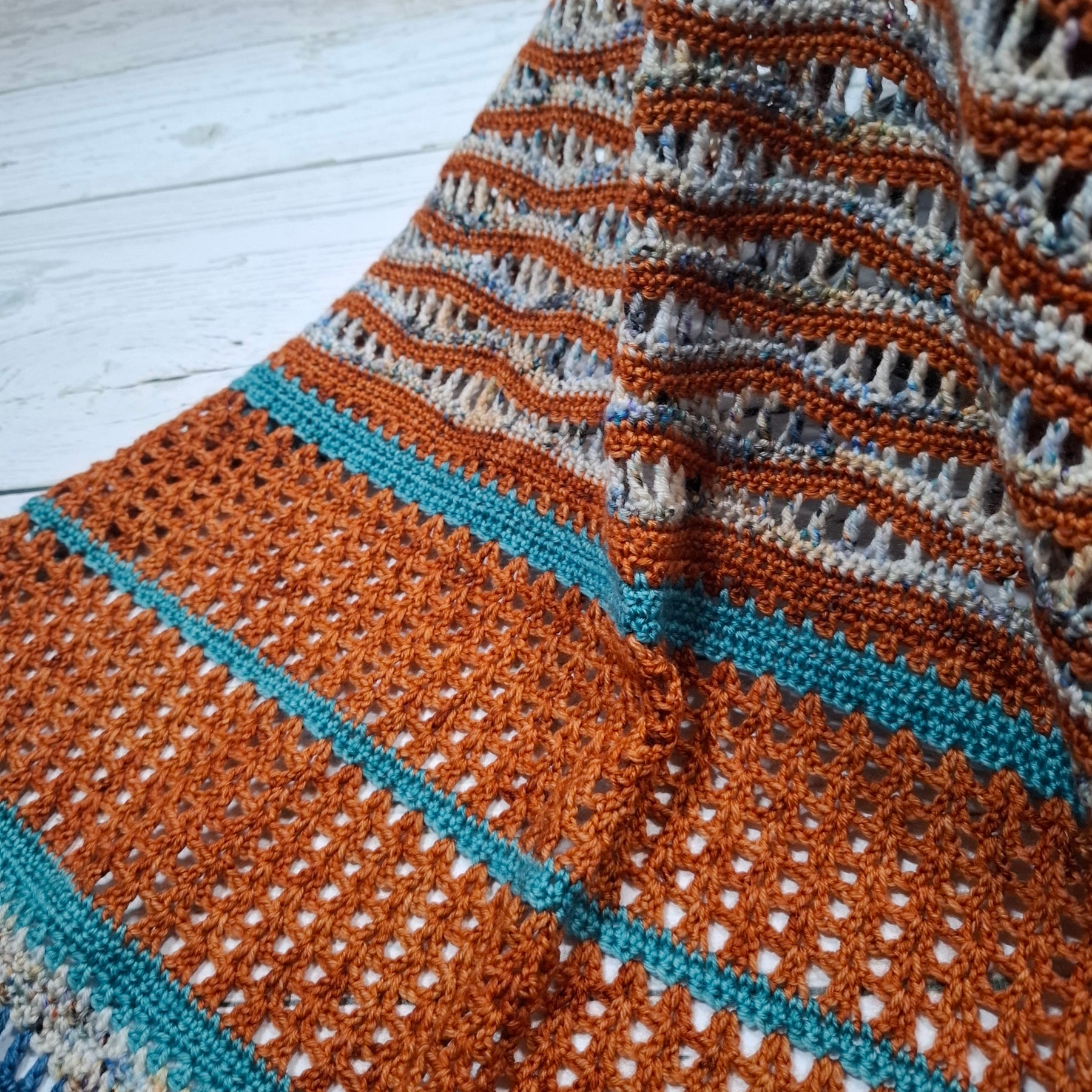 Lato Shawl