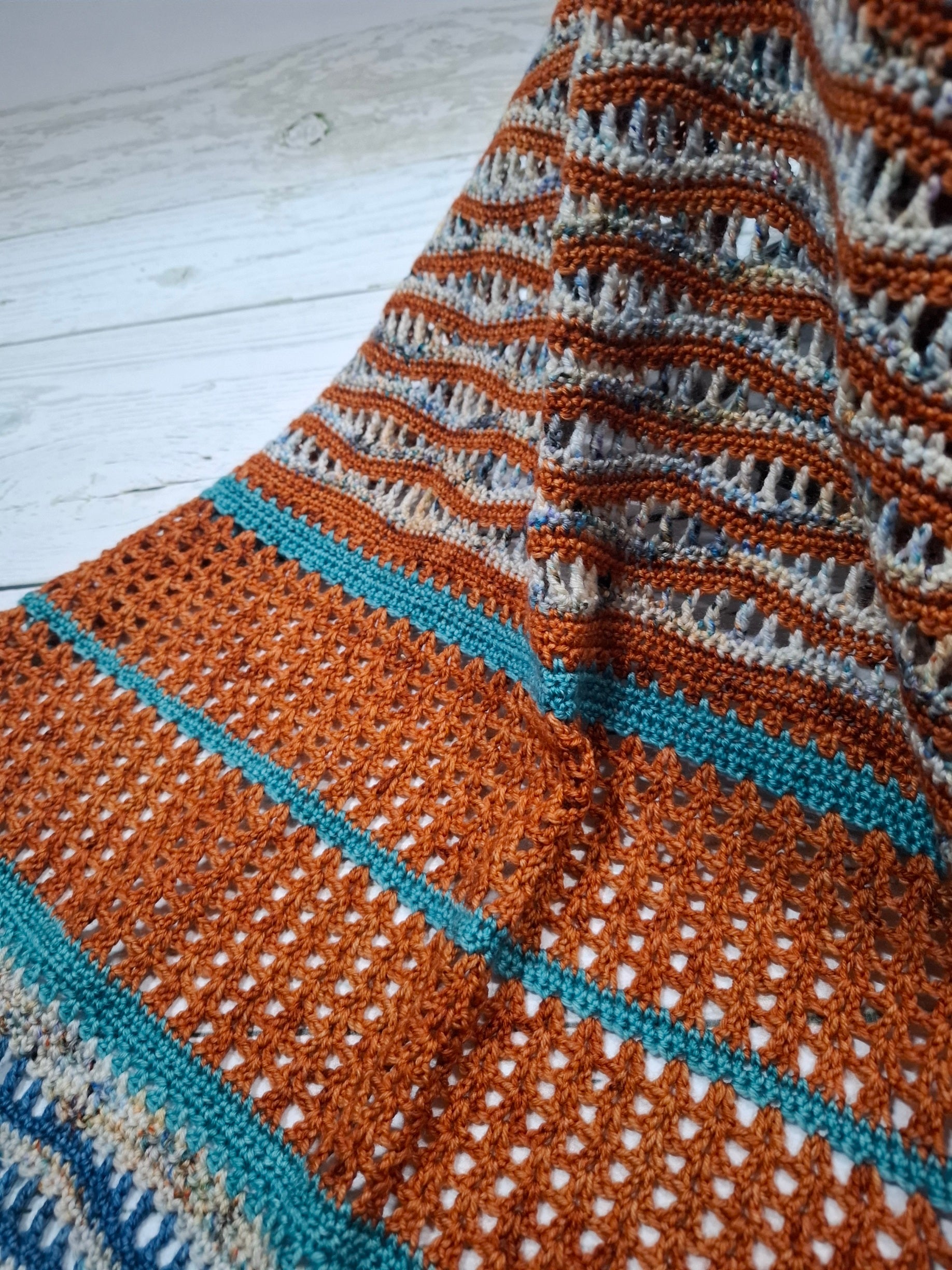 Lato Shawl