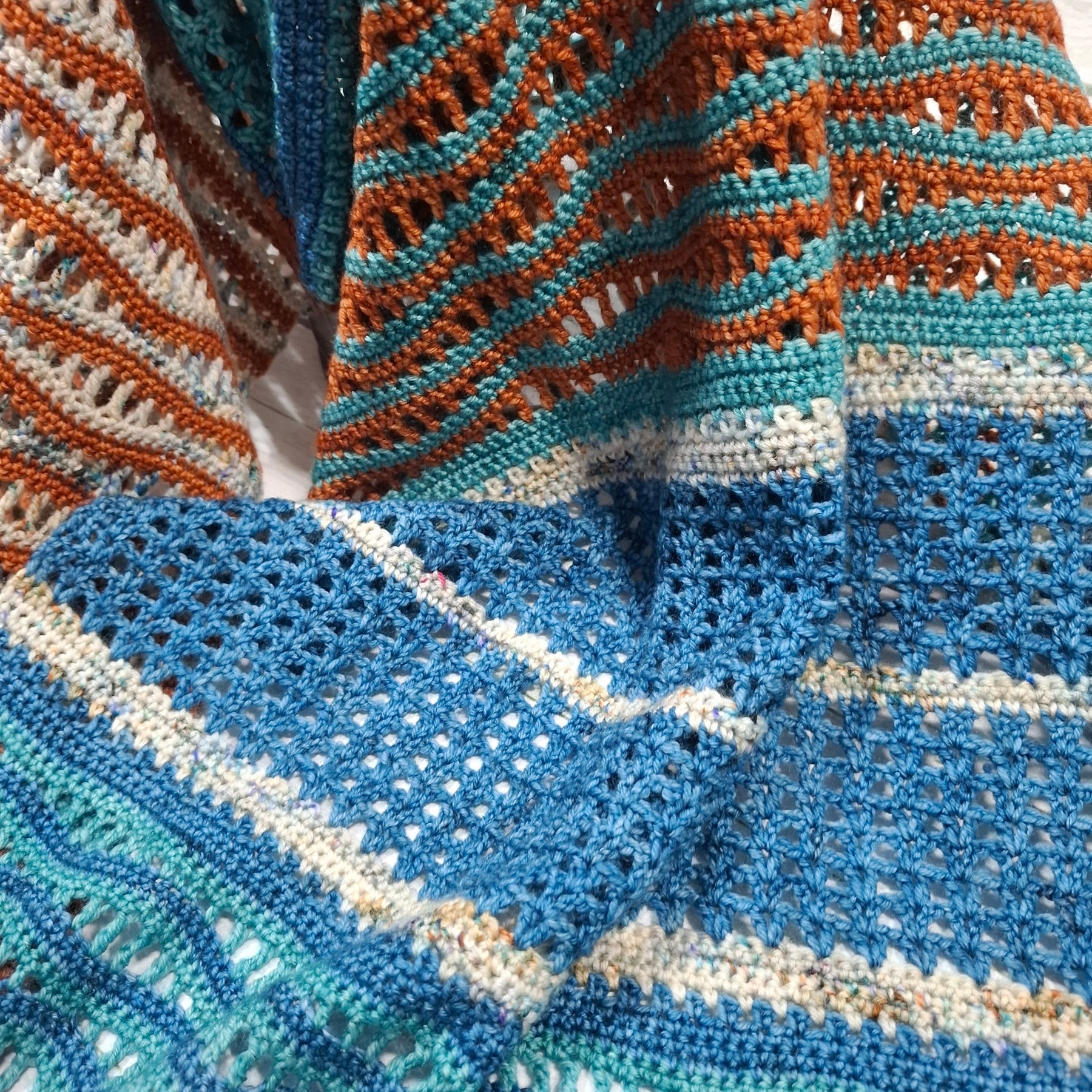 Lato Shawl