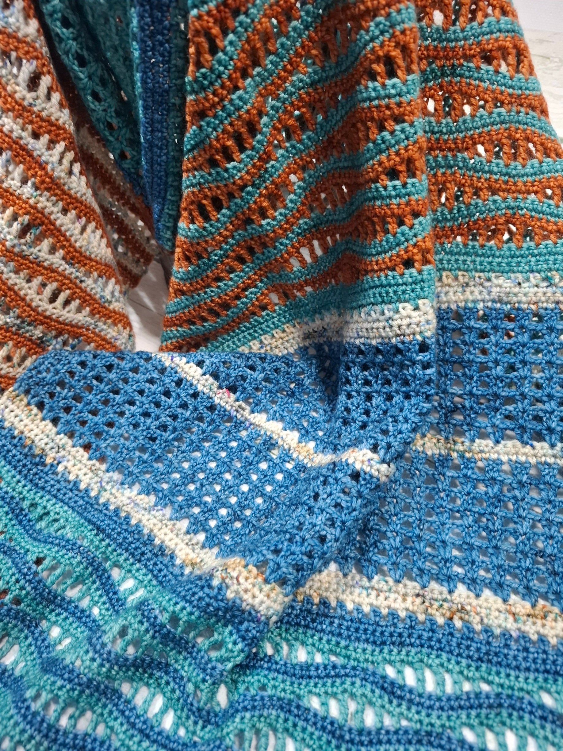 Lato Shawl