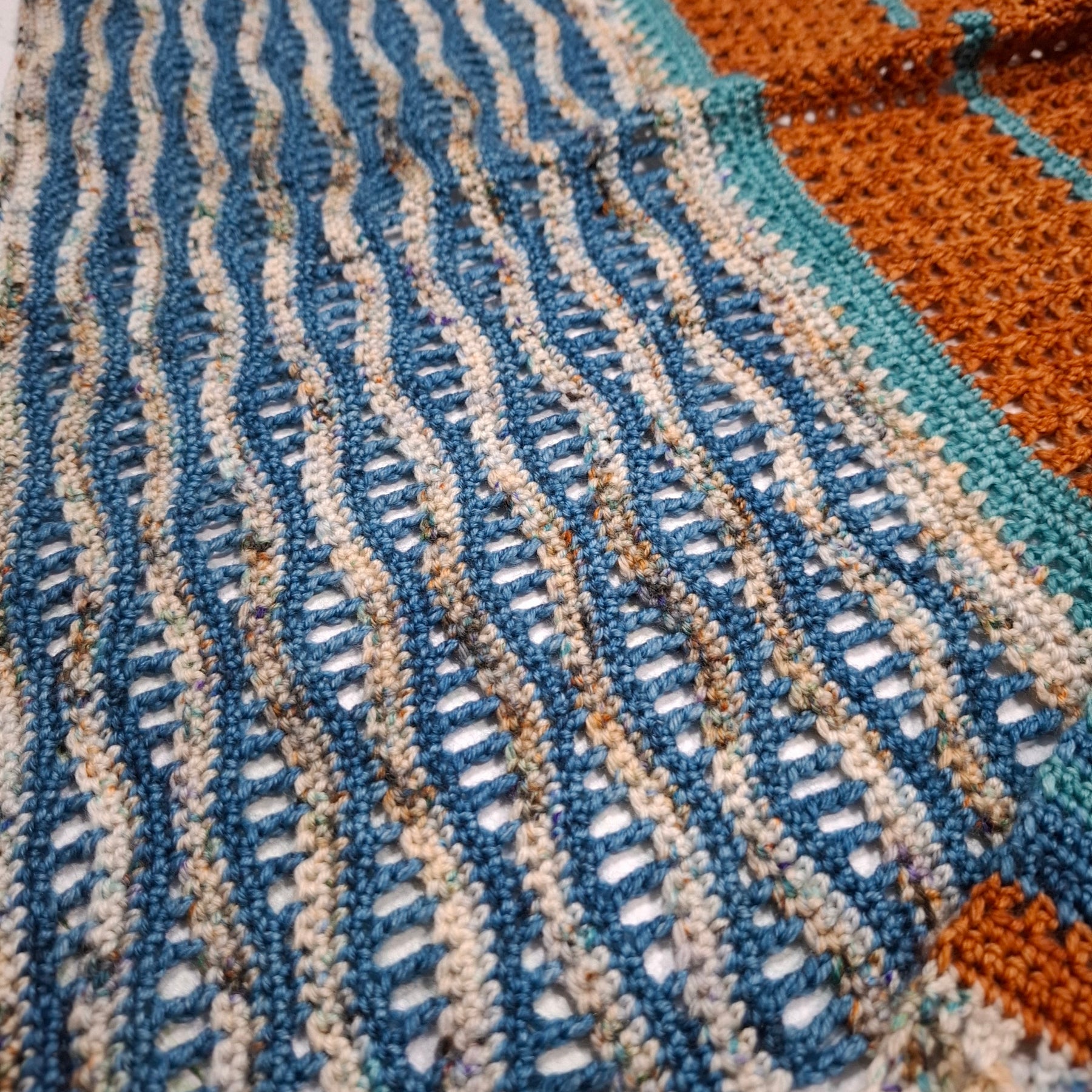Lato Shawl
