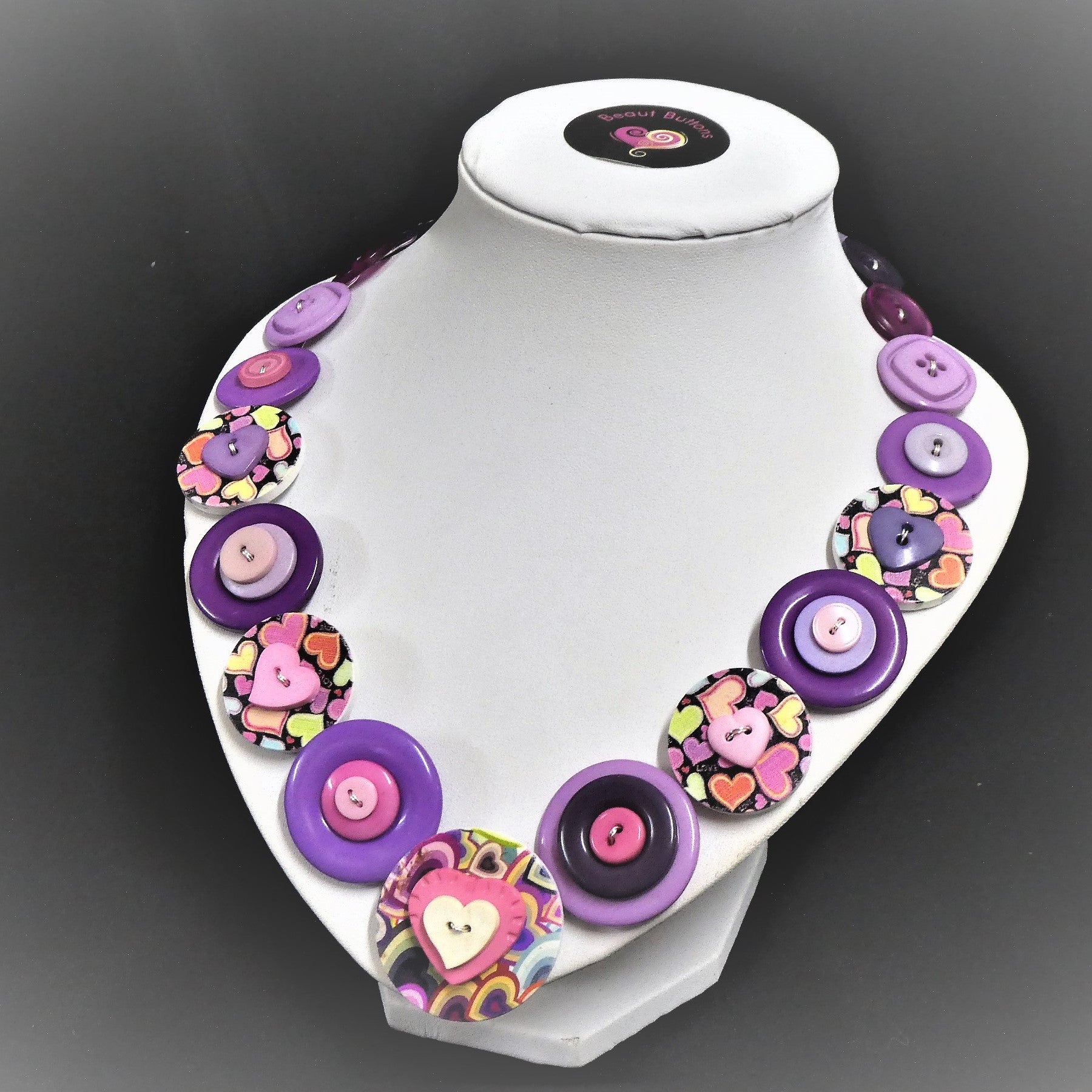 Button necklace - Purple Hearts