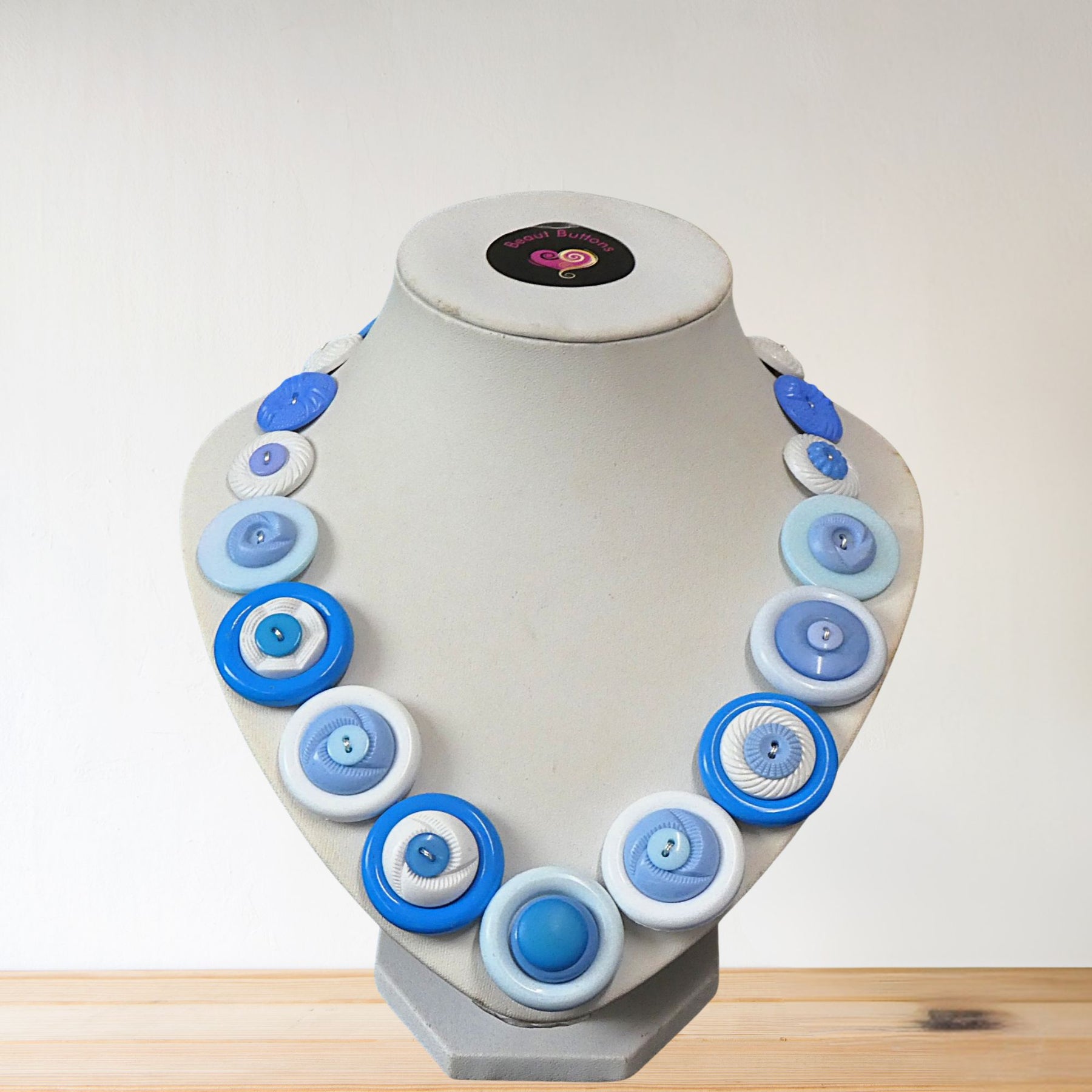 Button necklace - Blue Skies