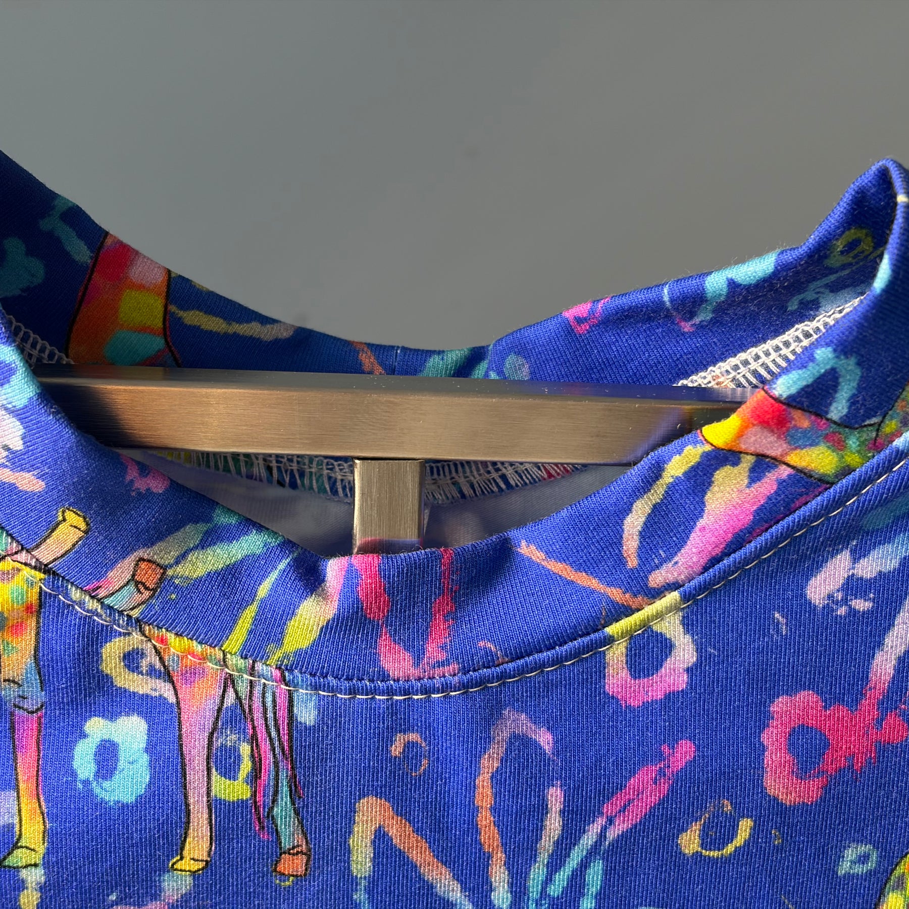 EOFY SALE RAINBOW GIRAFFE TEE SHIRT 2-3 Yrs