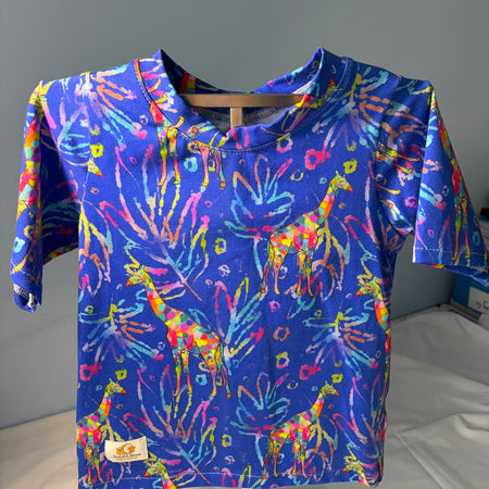 EOFY SALE RAINBOW GIRAFFE TEE SHIRT 2-3 Yrs