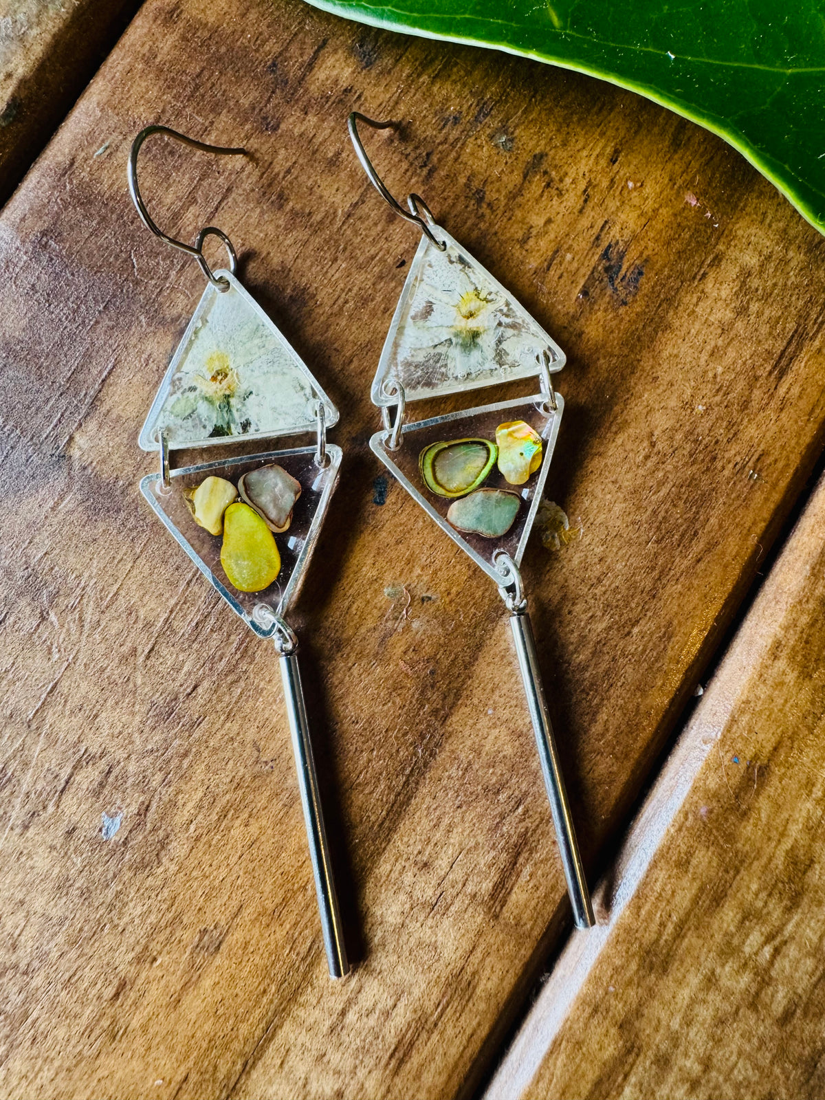 Double triangle cowrie shell and pressed flower resin earrings