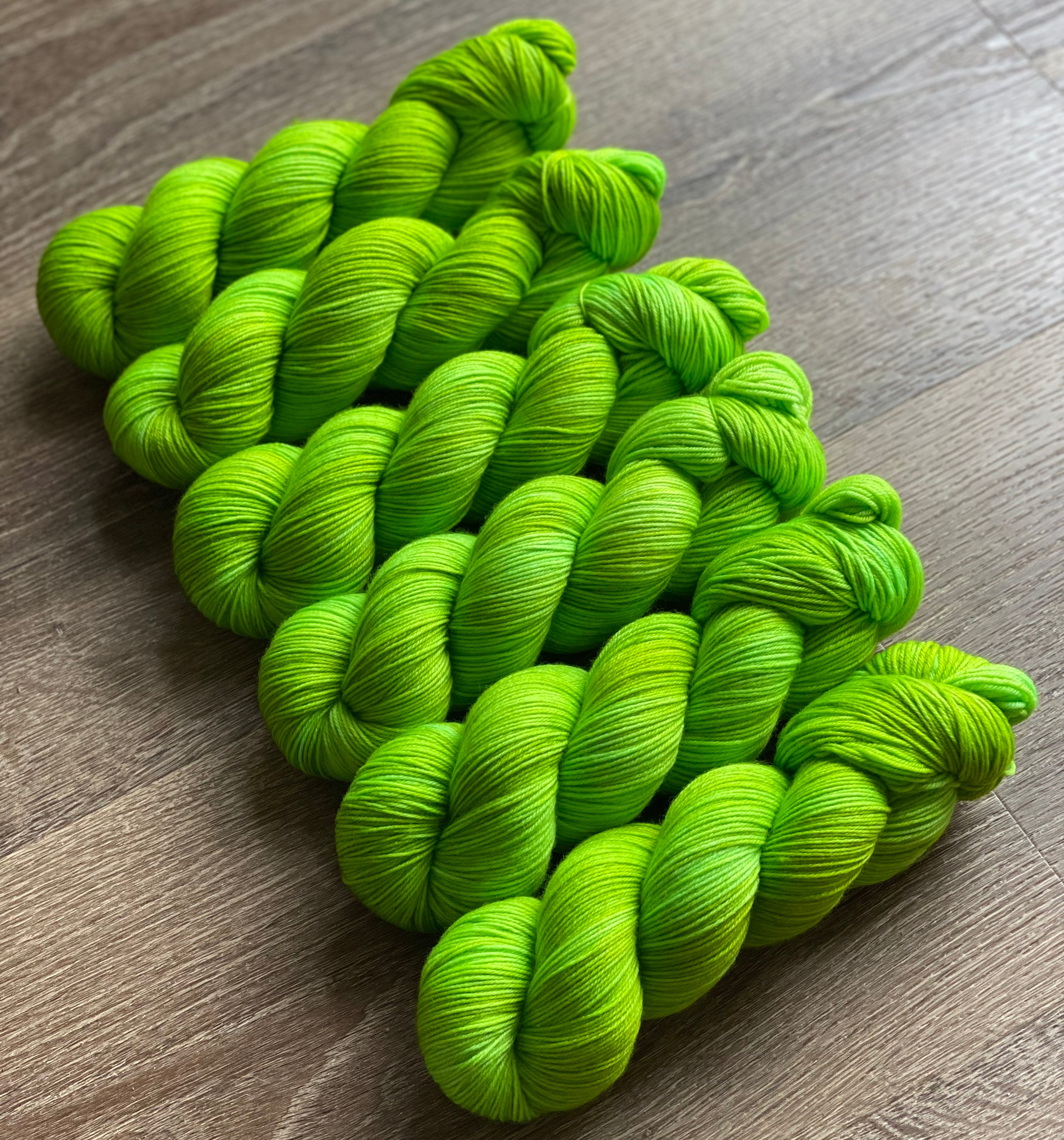 Kryptonite - 4ply deluxe sock yarn