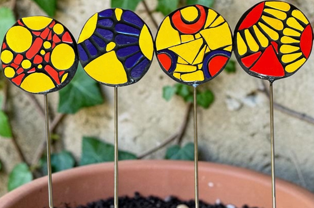 Mosaic Garden Flower Pops.