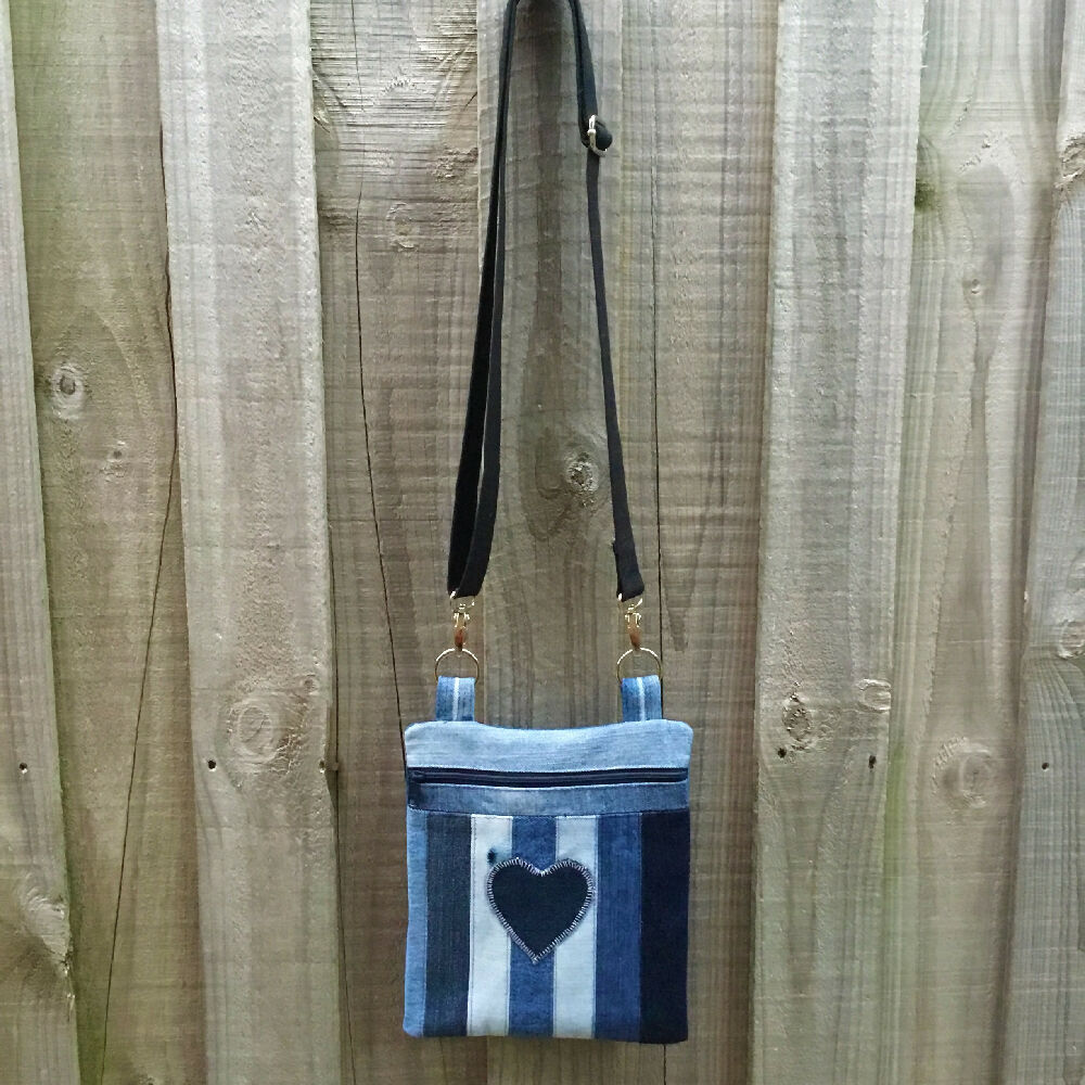 upcycled_denim_crossbody_bag_01a