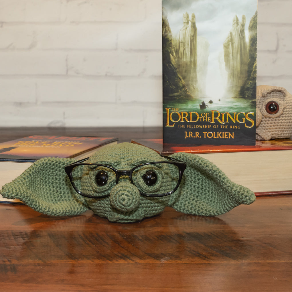 Book Lovers Combo - Frame Buddy and Crocheted Book Sleeve