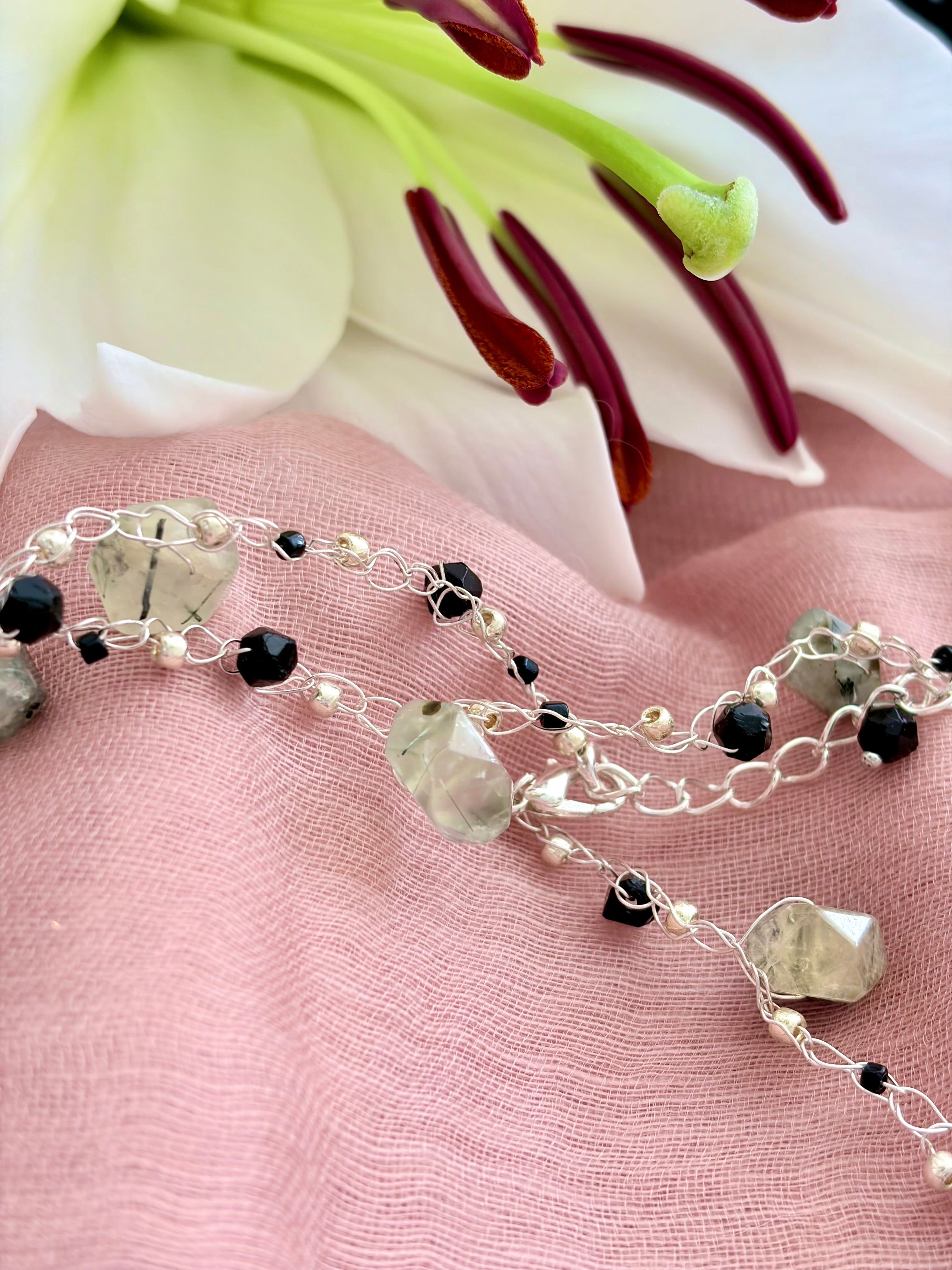 Prehnite & Onyx Crochet Necklace “Dream”