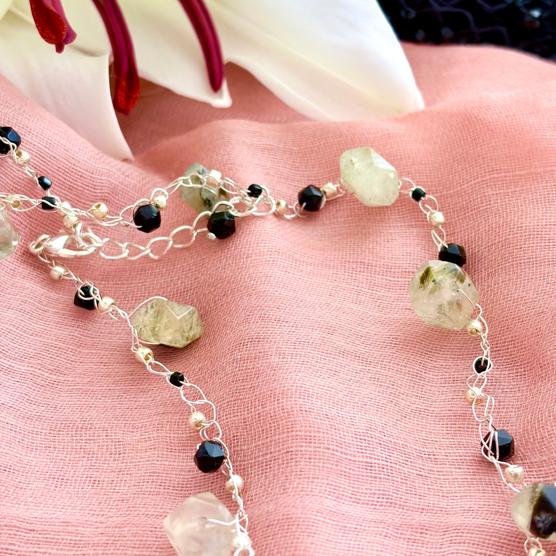 Prehnite & Onyx Crochet Necklace “Dream”
