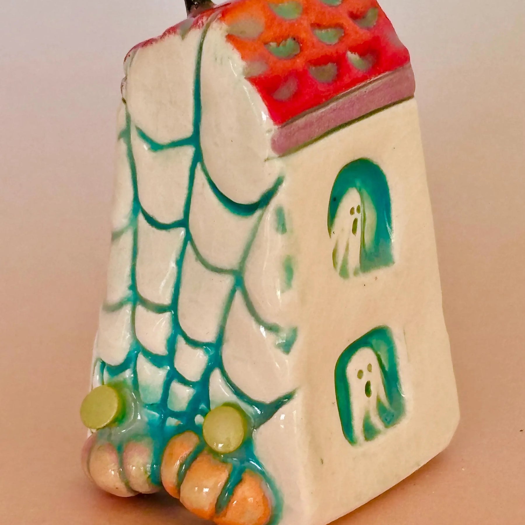 Spooky Mini Ceramic Haunted House 002