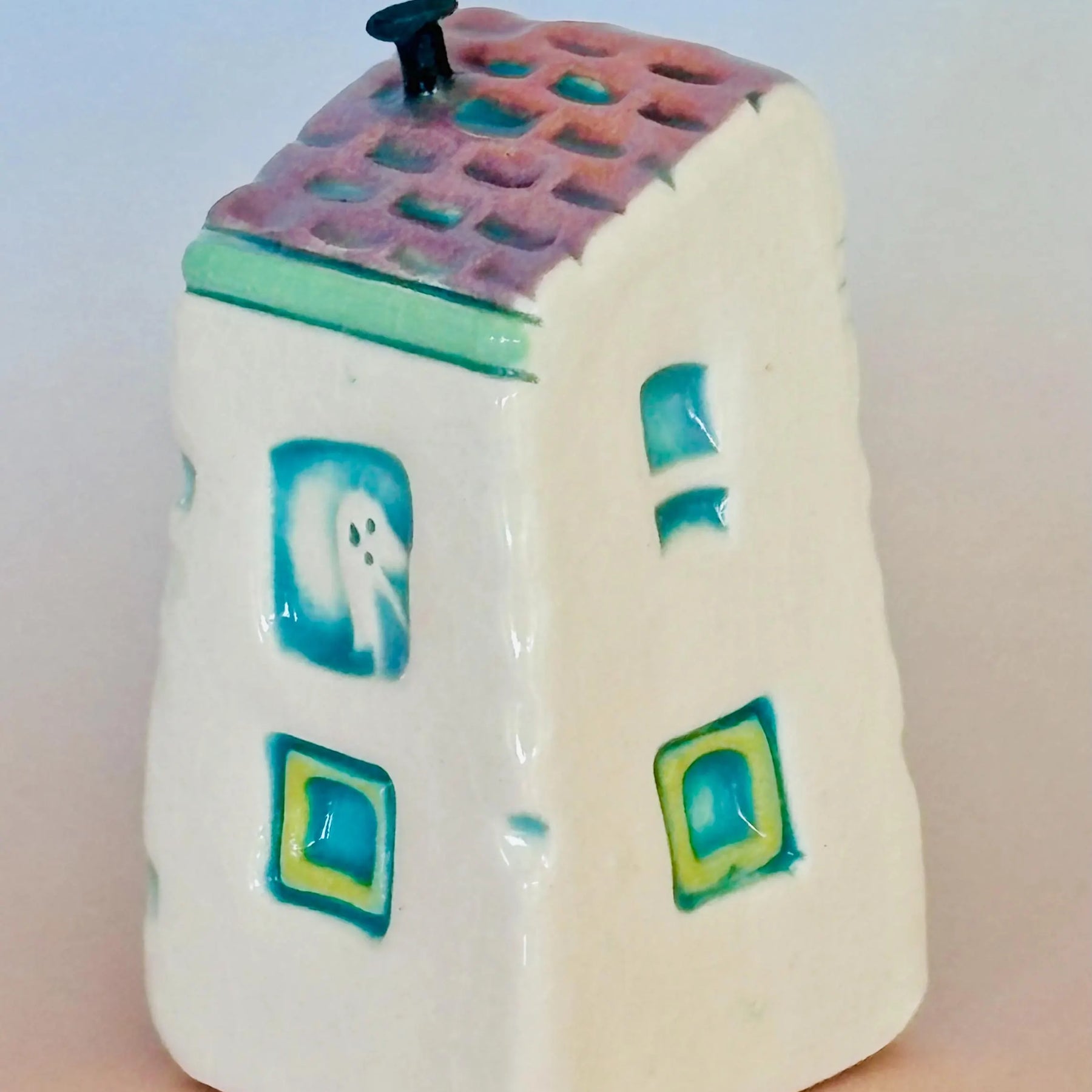 Spooky Mini Ceramic Haunted House 005
