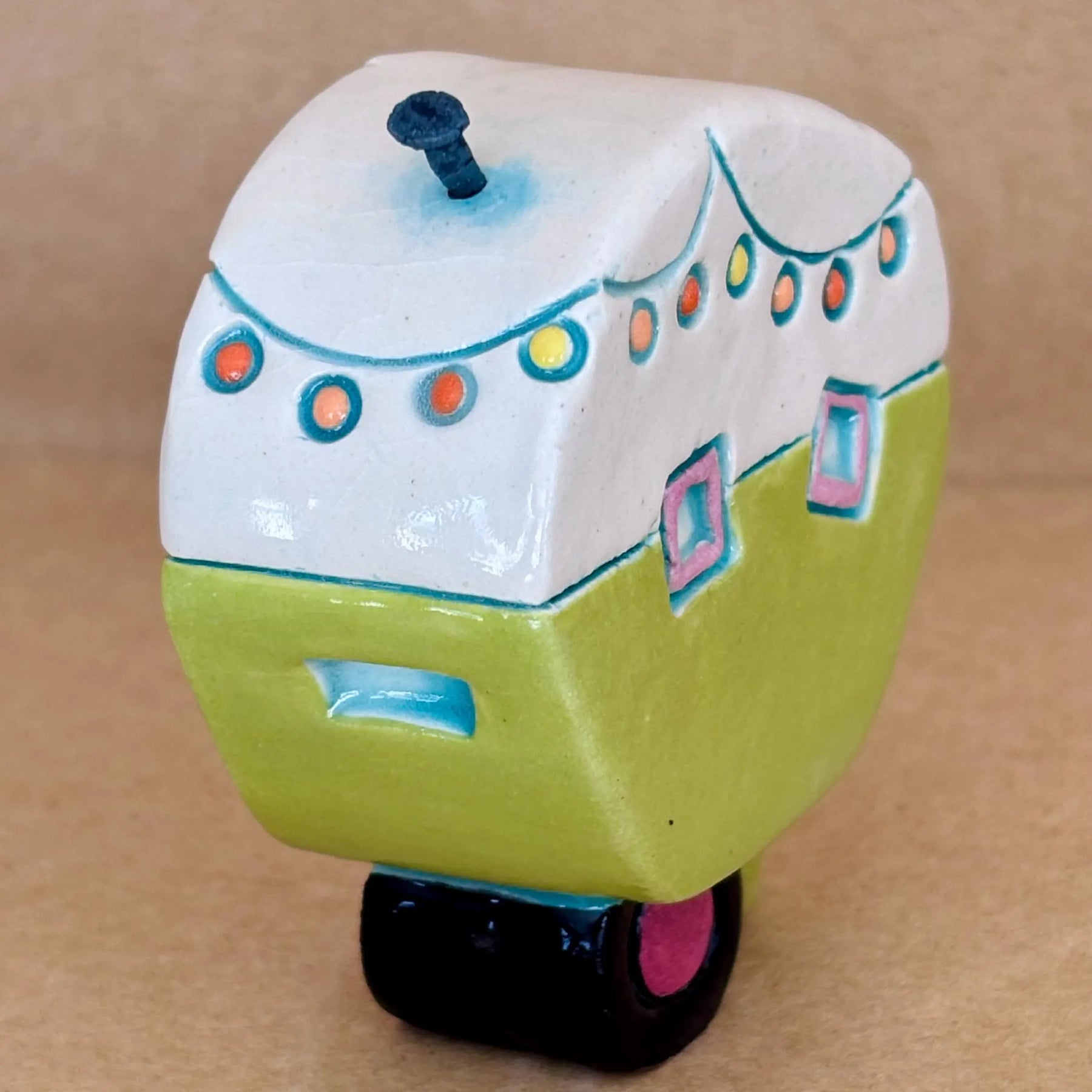 Small Retro Collectable Ceramic Caravan
