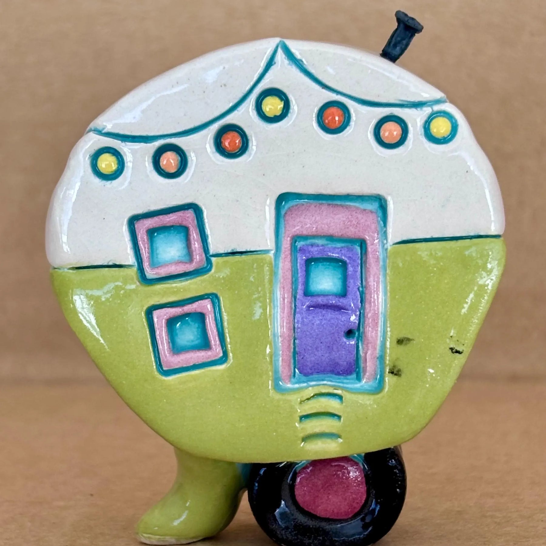 Small Retro Collectable Ceramic Caravan